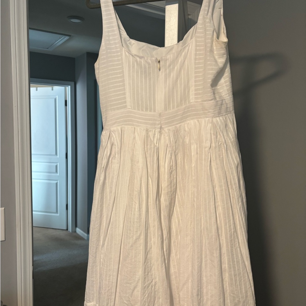 Liz Claiborne White Sleeveless Midi Dress
